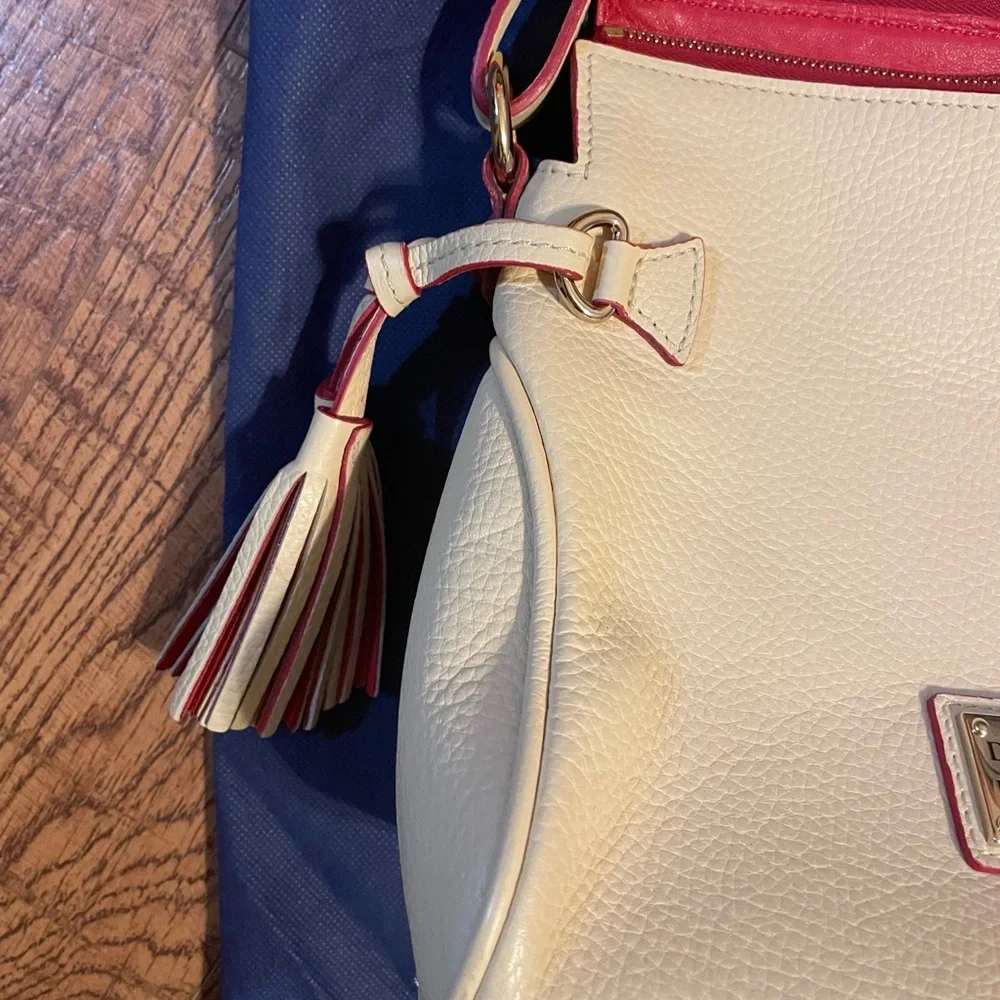 Dooney & Bourke Purse - Picture 9 of 11